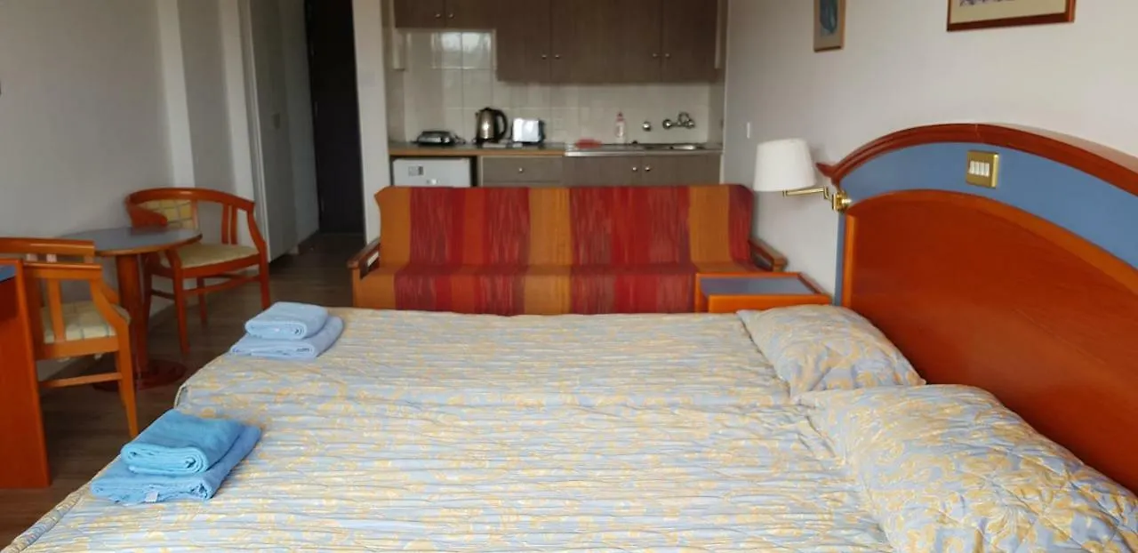 Petalmo City Apartments Larnaca